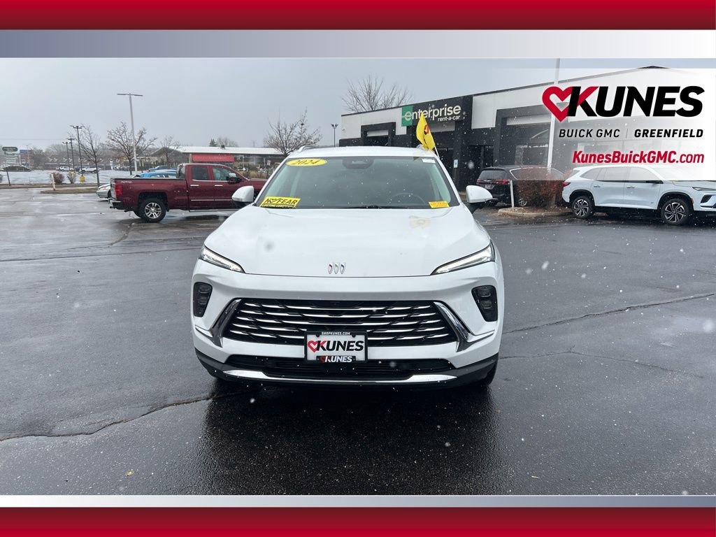 Used 2024 Buick Envision Preferred image 12