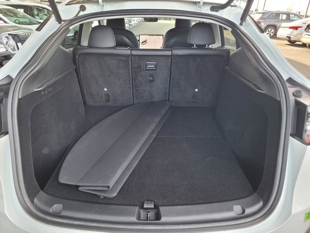 Used 2023 Tesla Model Y Long Range image 19