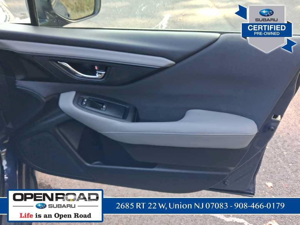 Used 2025 Subaru Outback Premium AWD/4WD image 16