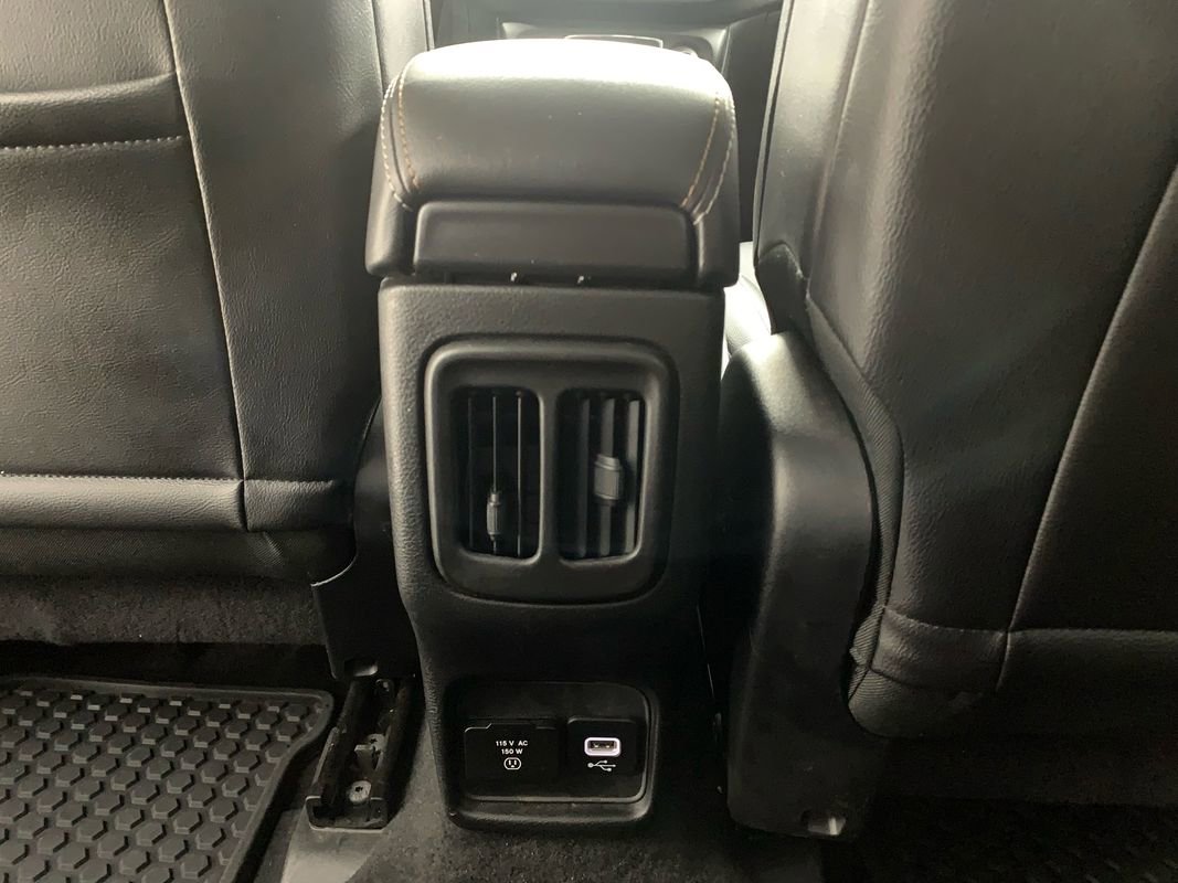 Used 2018 Jeep Compass Latitude w/ Popular Equipment Group image 20