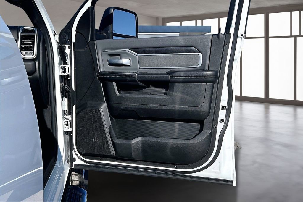 Used 2023 RAM 2500 Big Horn w/ Level 1 Equipment Group image 28