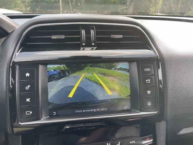 Used 2017 Jaguar F-PACE Premium AWD/4WD image 28