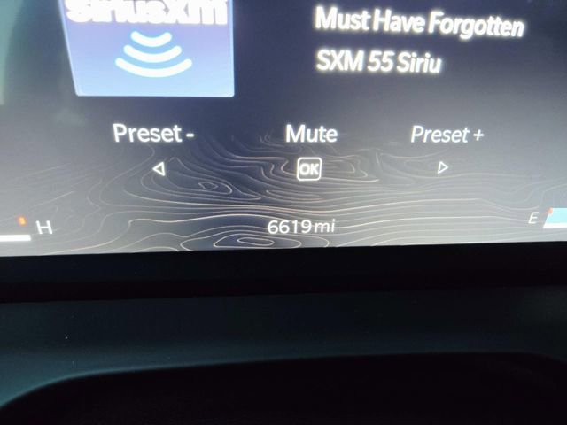 Used 2024 Jeep Grand Cherokee Limited w/ Black Appearance Package image 18