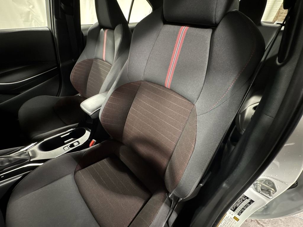 Used 2024 Toyota Corolla SE image 19