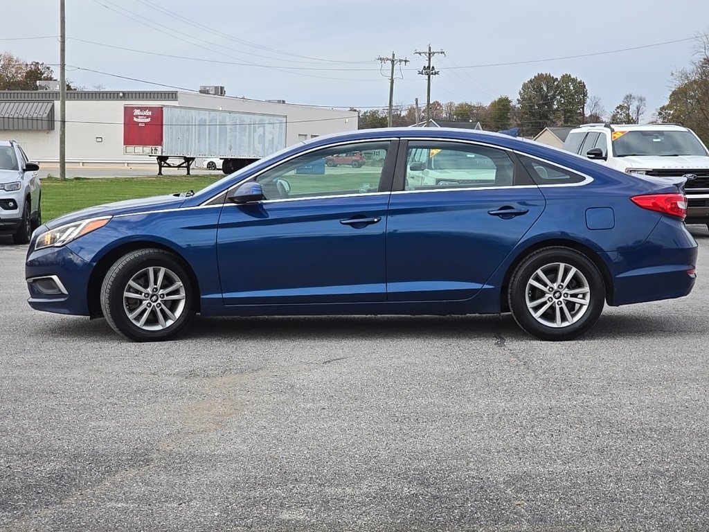 Used 2016 Hyundai Sonata SE image 4