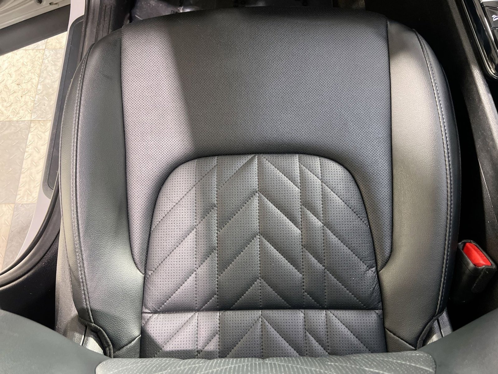 Used 2023 Kia Sportage X-Line w/ X-Line Premium Package image 19