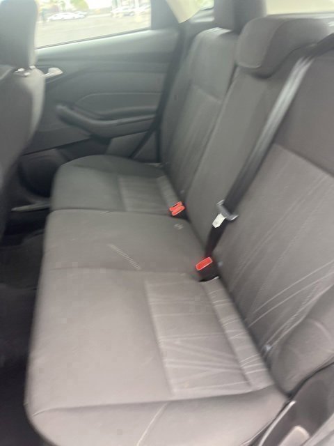 Used 2016 Ford Focus SE image 10