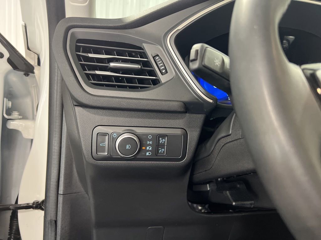 Used 2022 Ford Escape SEL w/ SEL Stealth AWD Package image 33