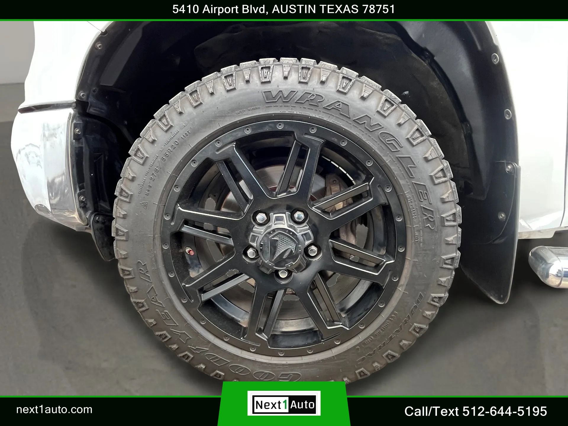 Used 2018 Toyota Tundra SR5 w/ SR5 Upgrade Package RWD image 31