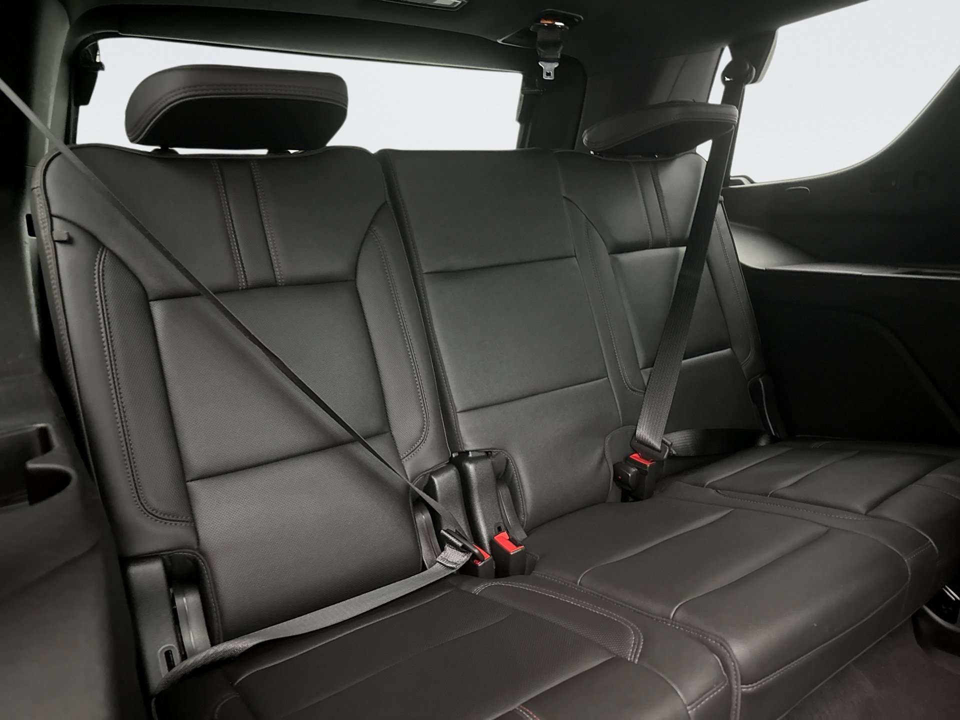 Used 2022 Chevrolet Tahoe RST w/ Sport Performance Package image 22