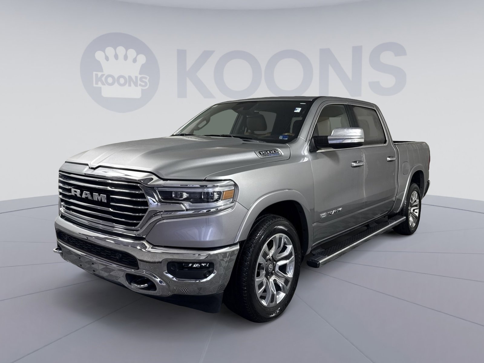 Used 2022 RAM 1500 Limited w/ Trailer Tow Group (B) AWD/4WD image 1