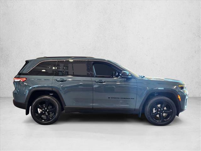 New 2026 Jeep Grand Cherokee Limited image 4