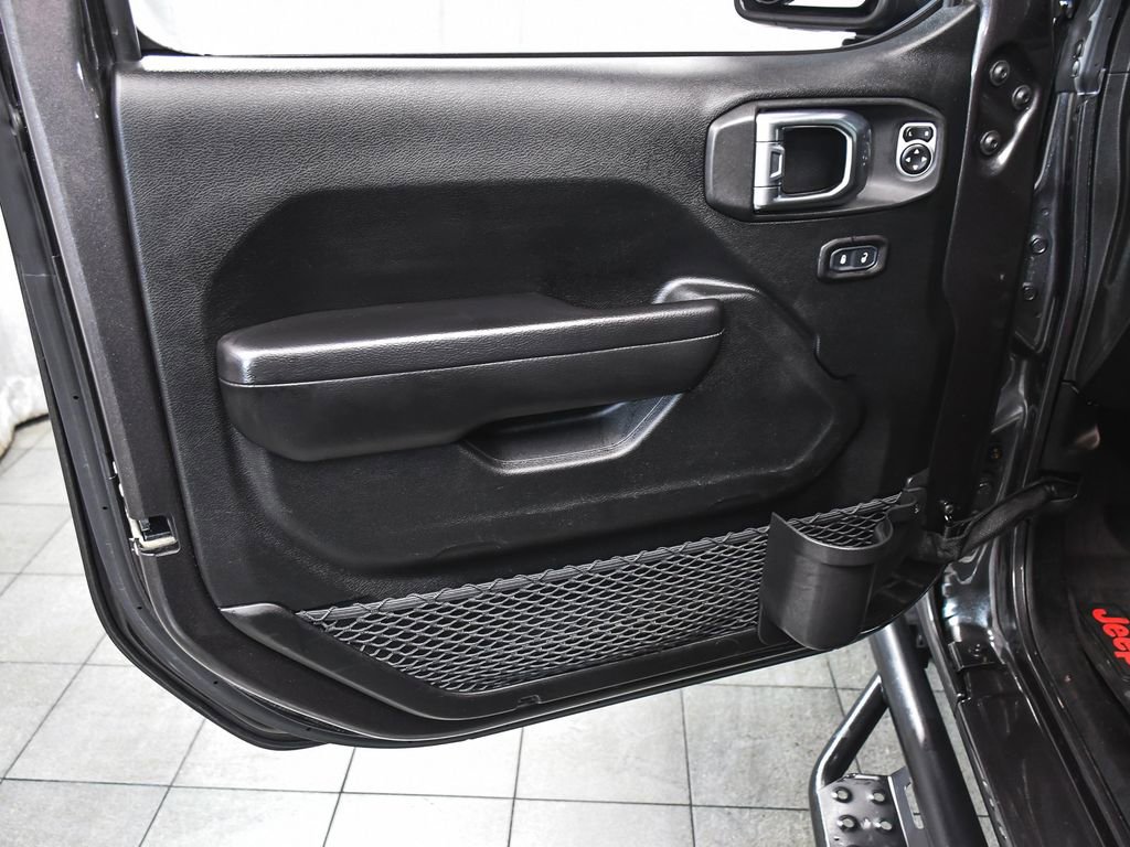 Used 2019 Jeep Wrangler Unlimited Sport S image 9