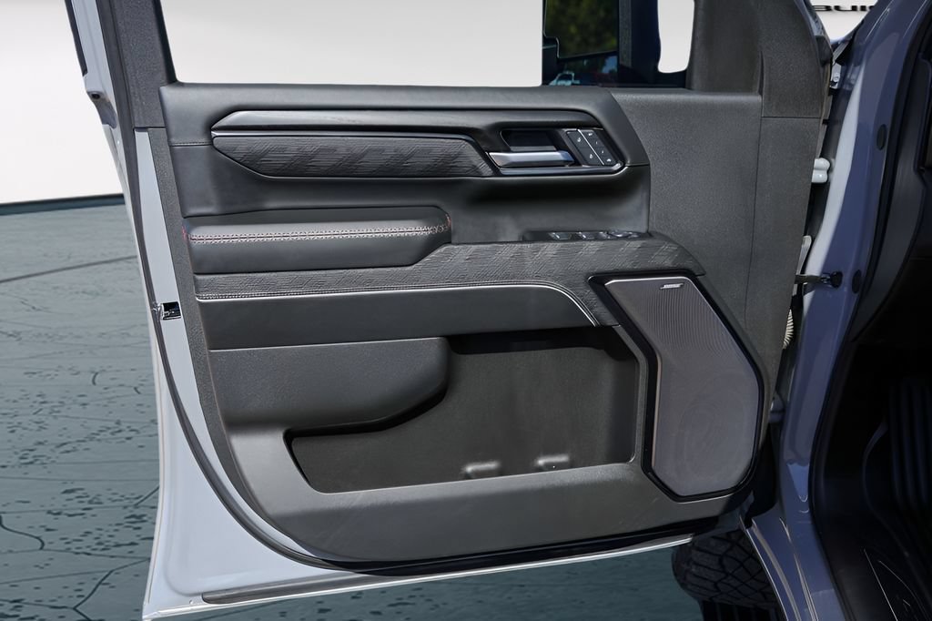 Used 2025 GMC Sierra 2500 AT4X AWD/4WD image 26