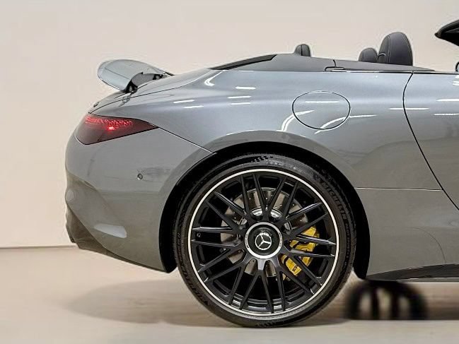 Used 2022 Mercedes-Benz SL 63 AMG 4MATIC image 12
