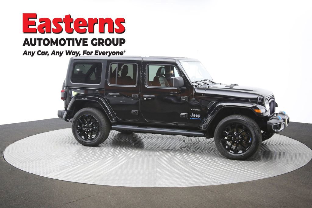 Used 2023 Jeep Wrangler Unlimited Sahara image 46