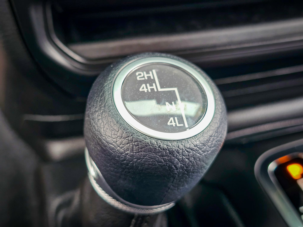 Used 2022 Jeep Wrangler Unlimited Sport AWD/4WD image 25
