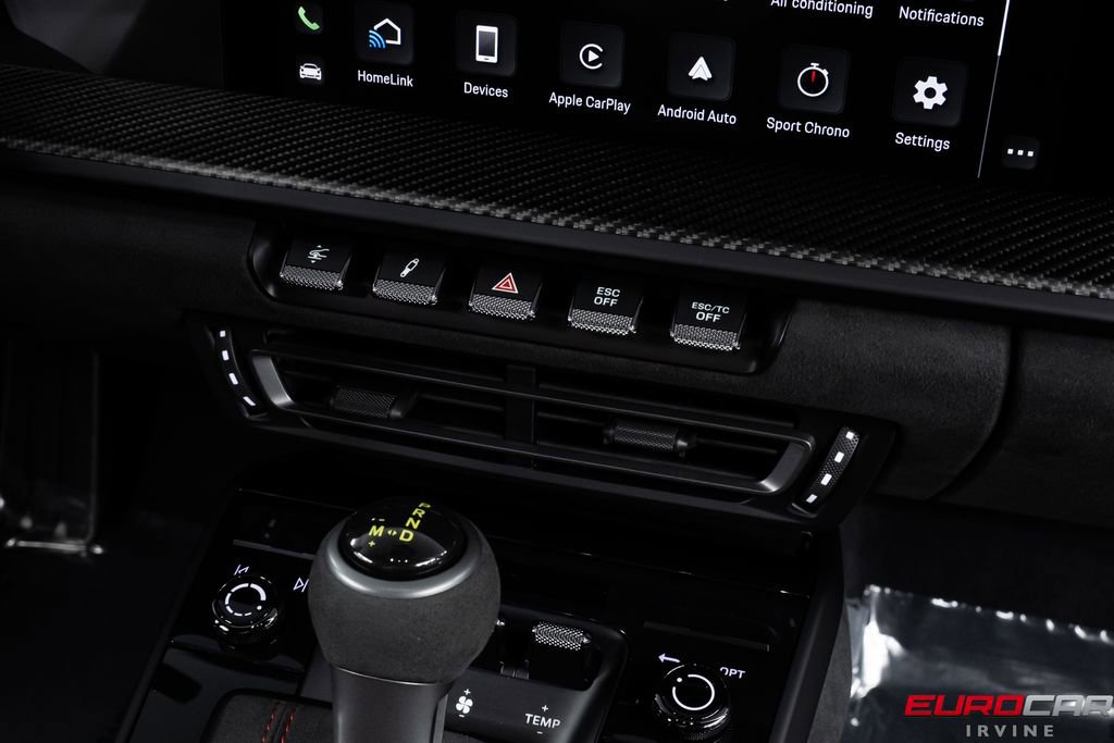 Used 2025 Porsche 911 GT3 RS image 34