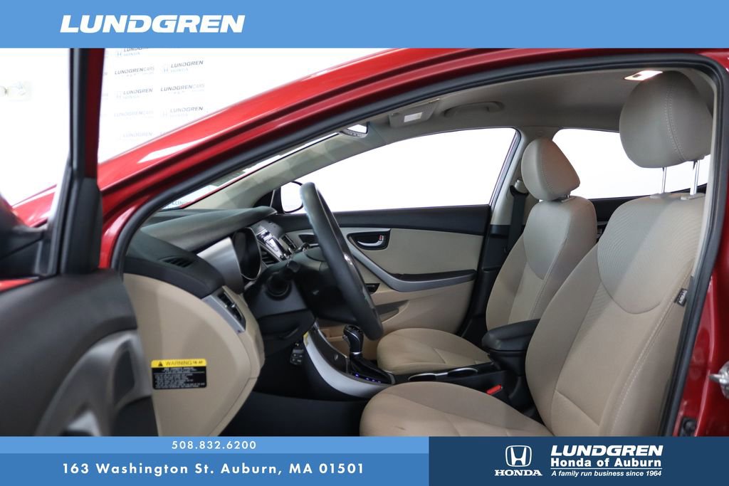 Used 2016 Hyundai Elantra SE w/ Option Group 02 FWD image 10