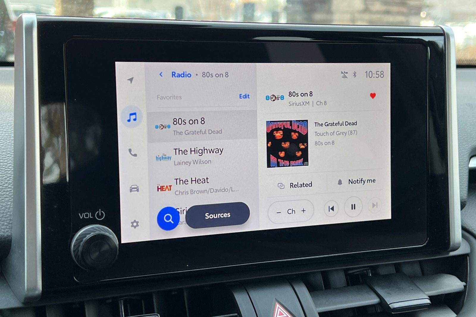 Used 2024 Toyota RAV4 LE image 25