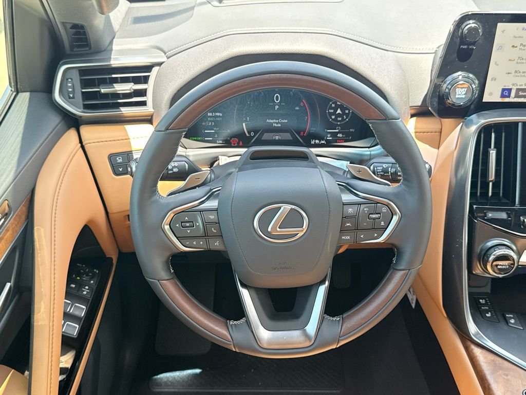 New 2026 Lexus LX 600 4WD w/ Luxury Package image 23