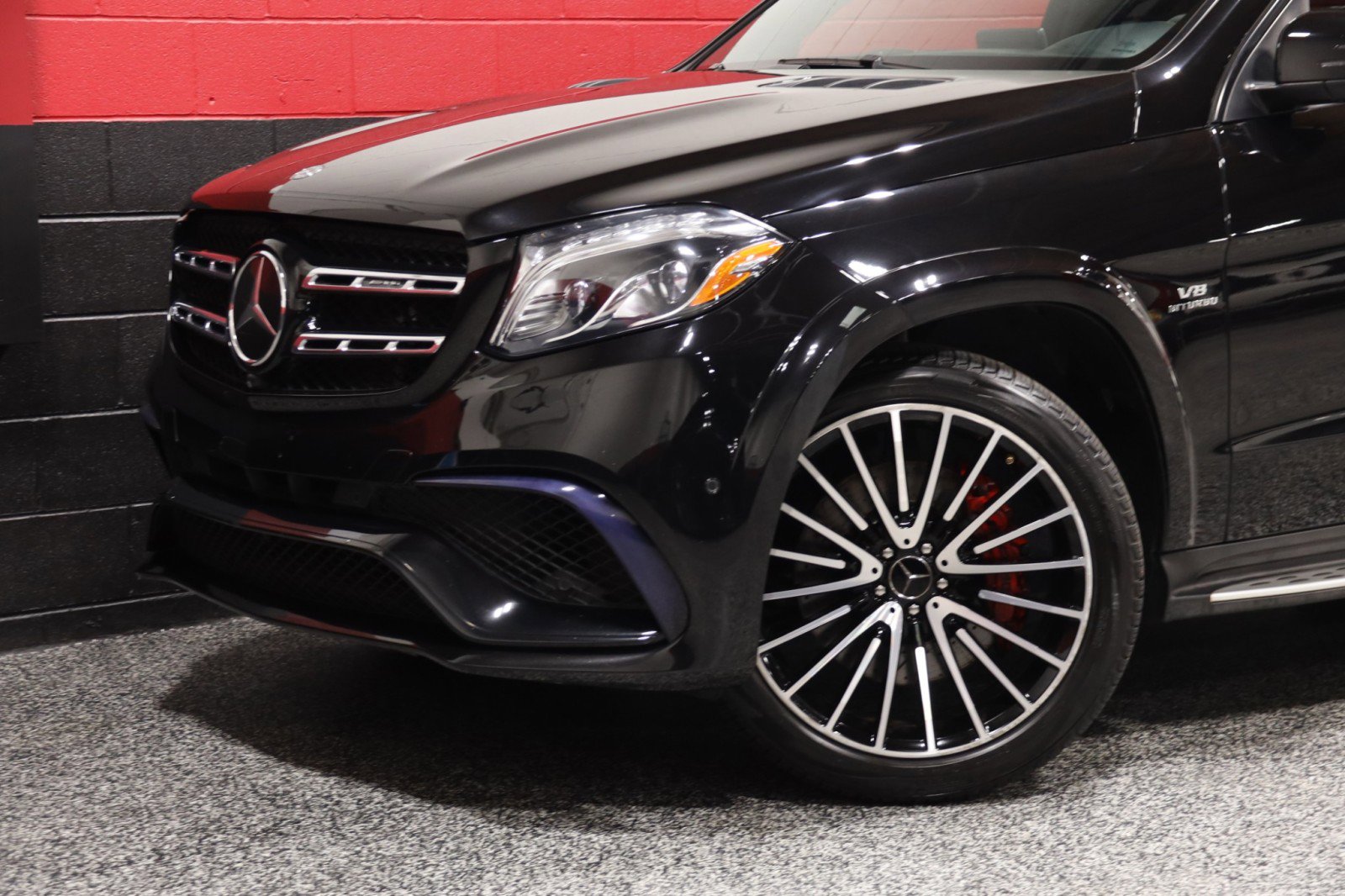 Used 2019 Mercedes-Benz GLS 63 AMG 4MATIC w/ AMG Night Styling Package image 20