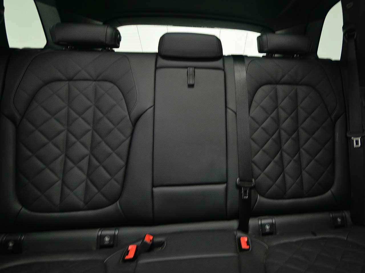 Used 2026 BMW X5 sDrive40i w/ Premium Package RWD image 9
