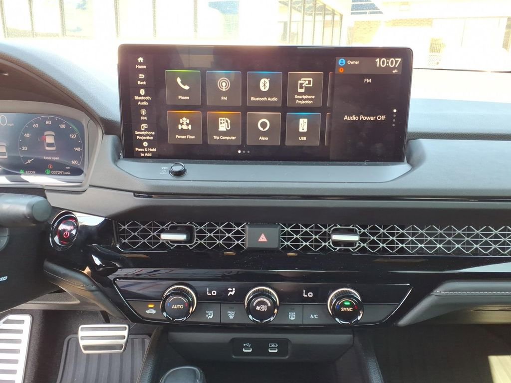 Used 2023 Honda Accord Sport image 10
