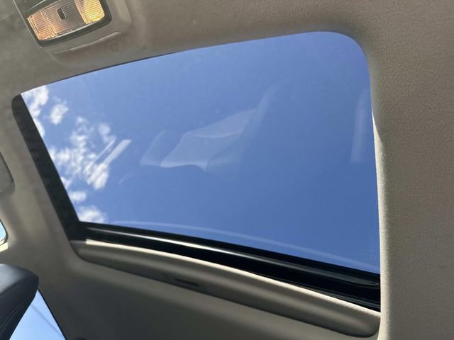 Used 2022 Toyota 4Runner SR5 Premium w/ Moonroof Package image 15