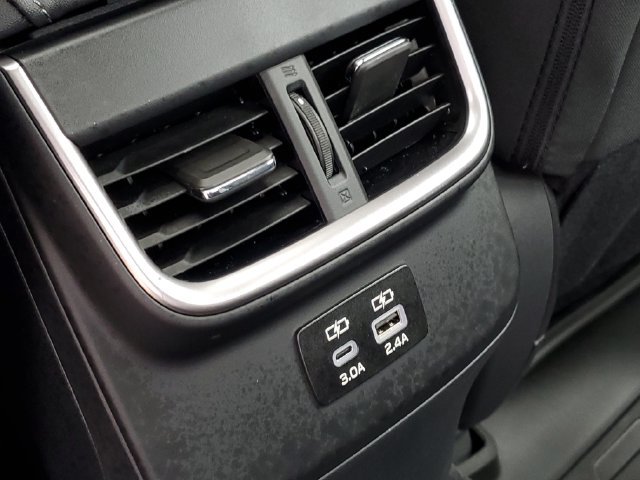 Used 2023 Subaru Legacy Premium AWD/4WD image 30