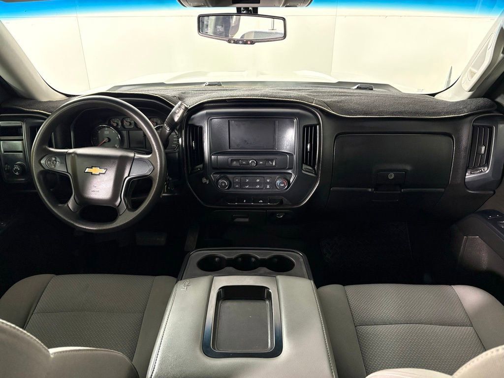 Used 2018 Chevrolet Silverado 1500 Custom w/ Custom Value Package AWD/4WD image 36