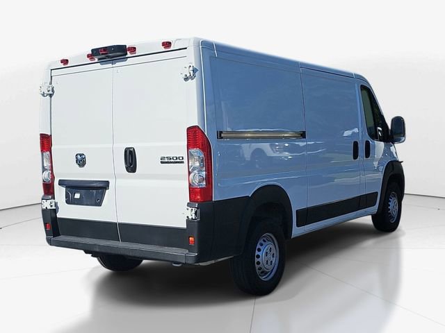 Used 2025 RAM ProMaster 2500 w/ Convenience Group FWD image 3
