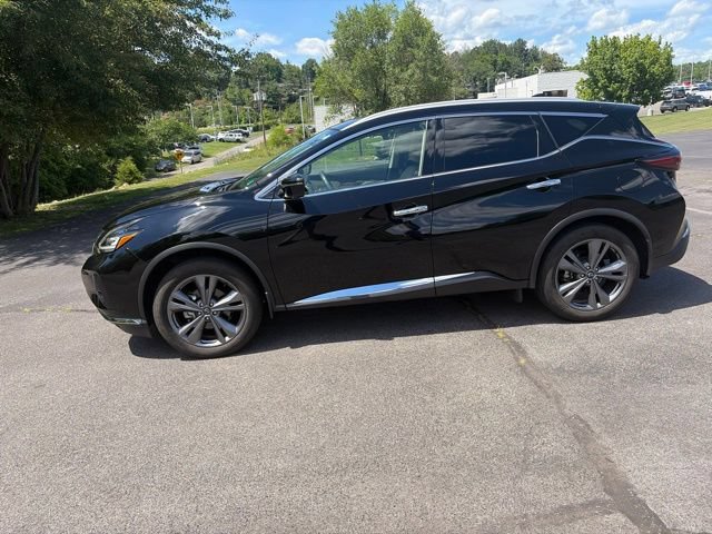 Used 2023 Nissan Murano Platinum w/ Cargo Package FWD image 2
