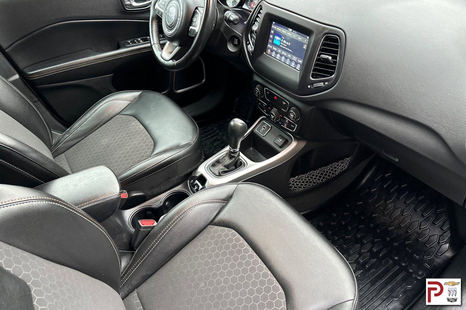 Used 2019 Jeep Compass Latitude image 19