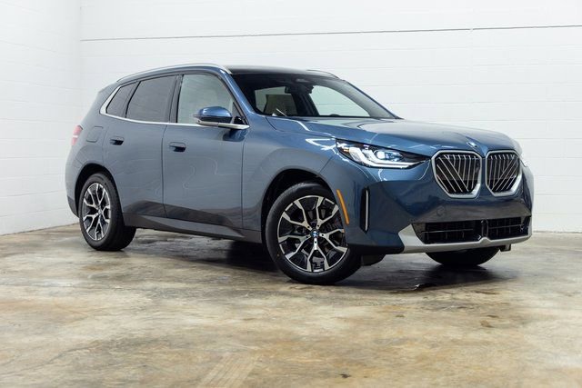 Certified 2025 BMW X3 xDrive30i image 4