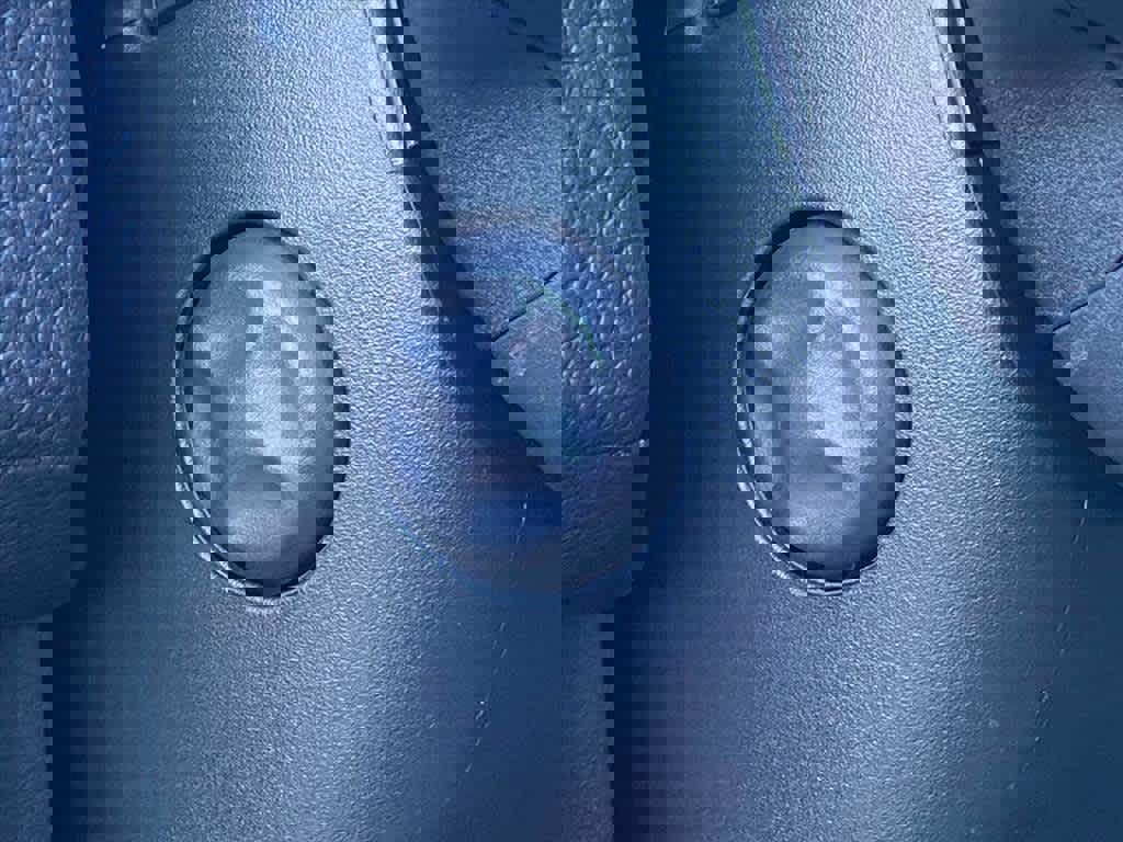 Used 2021 GMC Yukon XL Denali w/ LPO, Illumination Package image 16