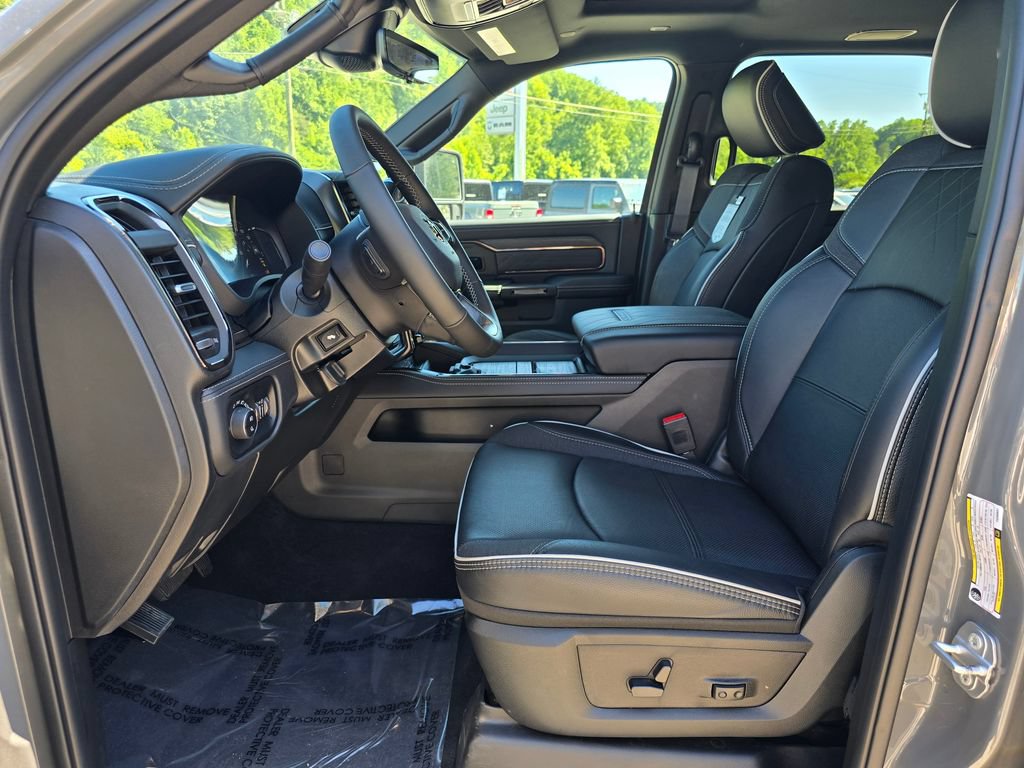 New 2026 RAM 2500 Limited AWD/4WD image 4
