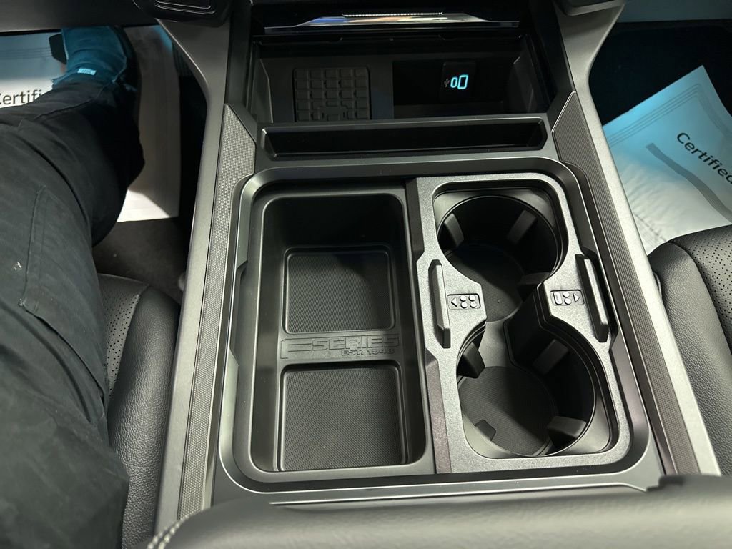 New 2026 Ford F350 Lariat image 40