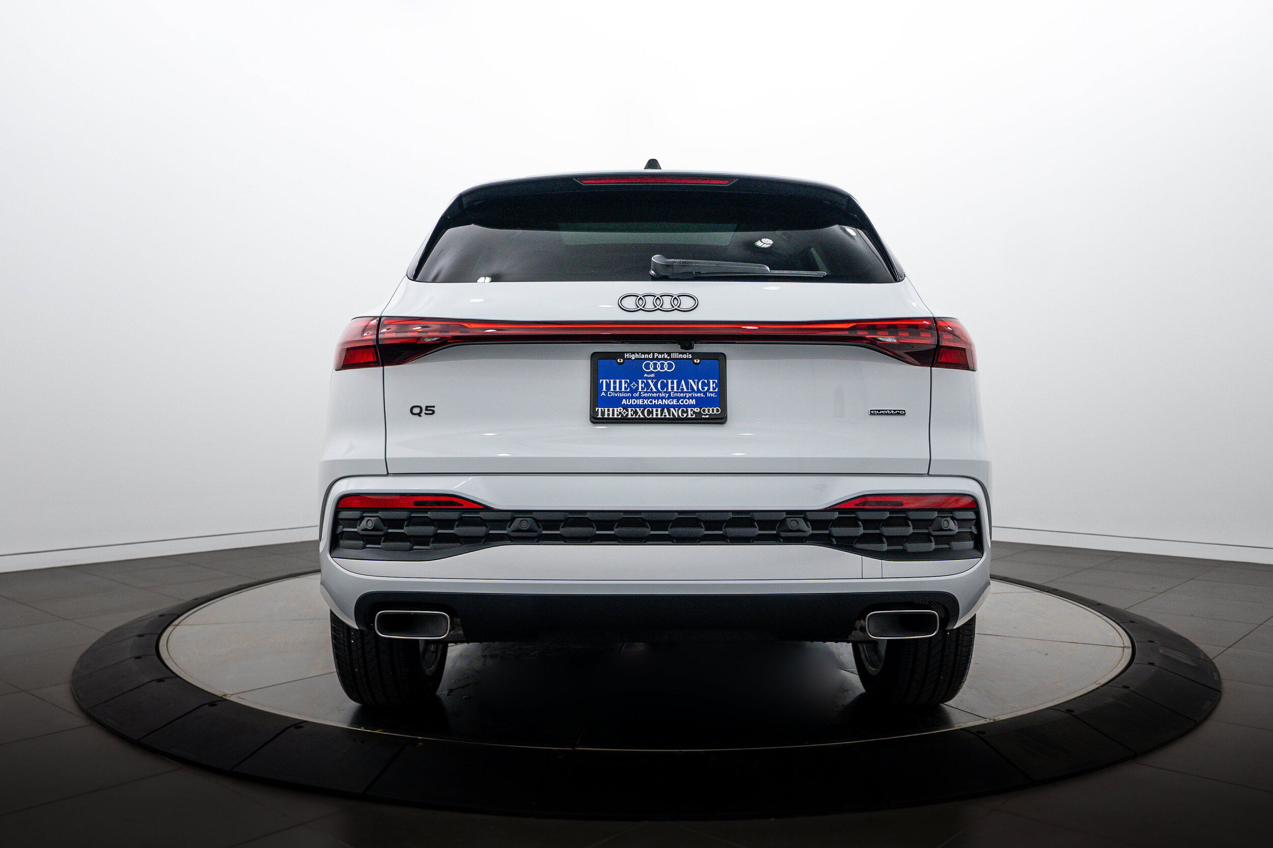 Used 2025 Audi Q5 Premium Plus AWD/4WD image 21