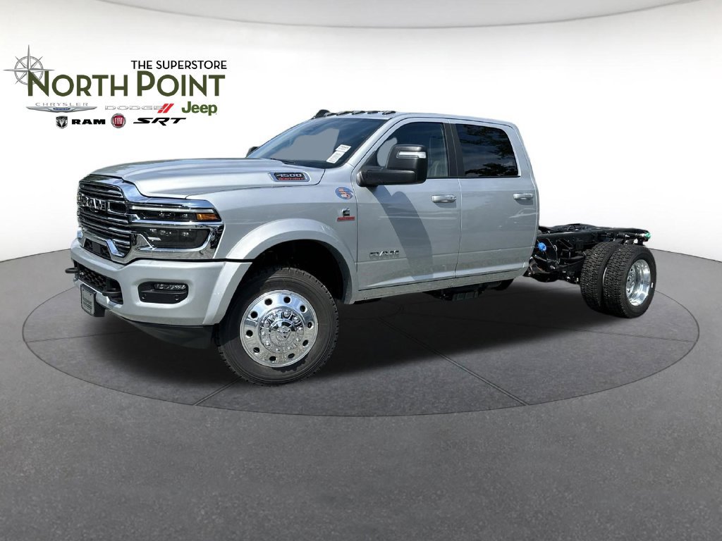 New 2027 RAM 4500 4x4 Crew Cab DRW w/ Laramie Trim Package image 1