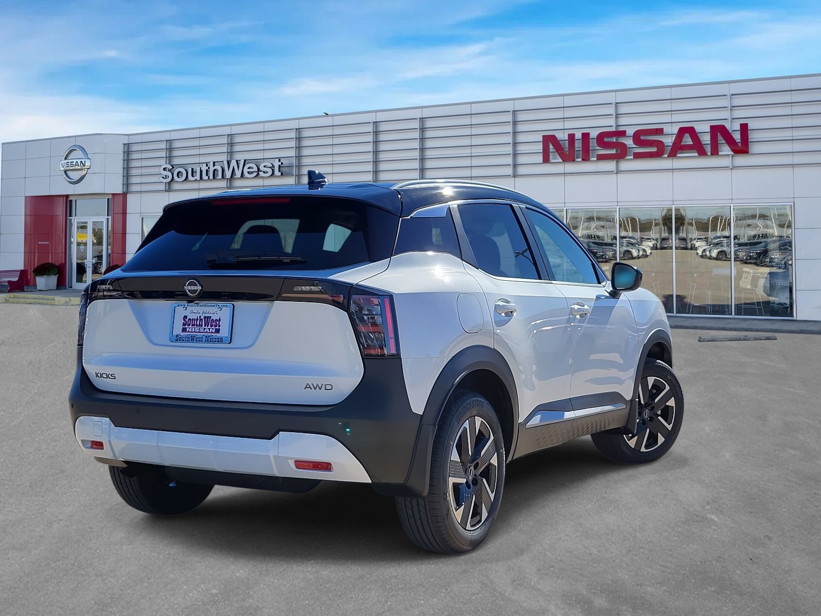 New 2026 Nissan Kicks SV w/ SV Premium Package AWD/4WD image 6