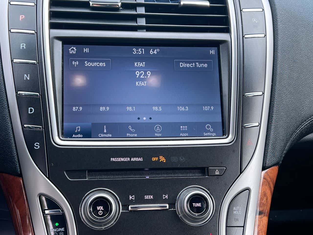Used 2019 Lincoln Nautilus Select AWD/4WD image 16