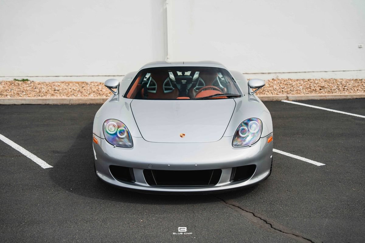 Used 2004 Porsche Carrera GT RWD image 6