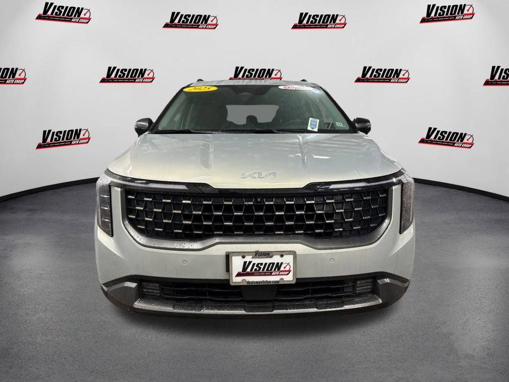 New 2025 Kia Carnival SX Prestige FWD video 2