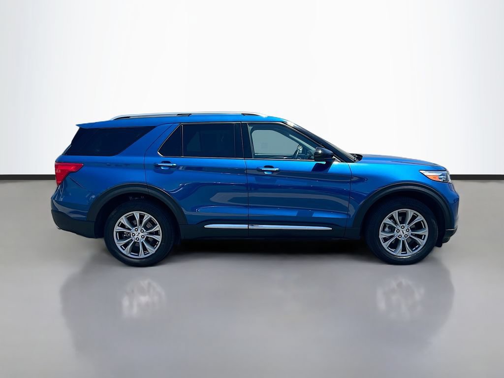 Used 2023 Ford Explorer Limited AWD/4WD image 4