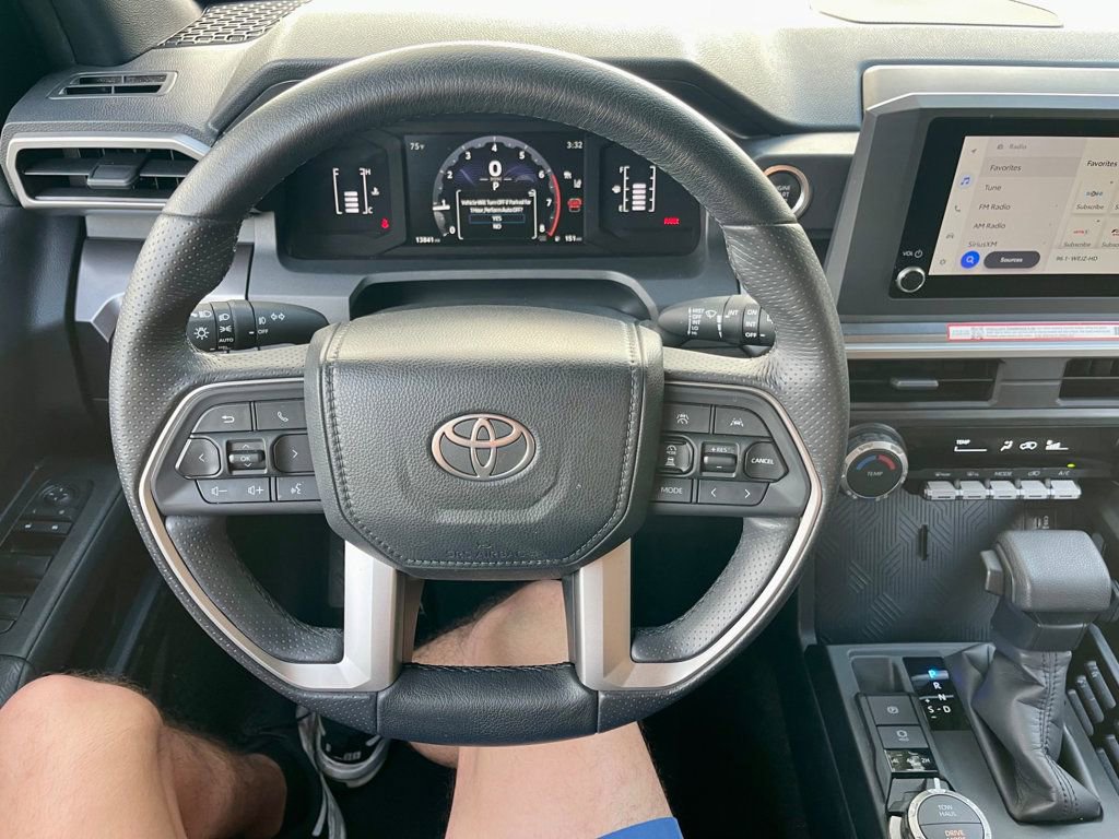 Used 2025 Toyota 4Runner SR5 image 14