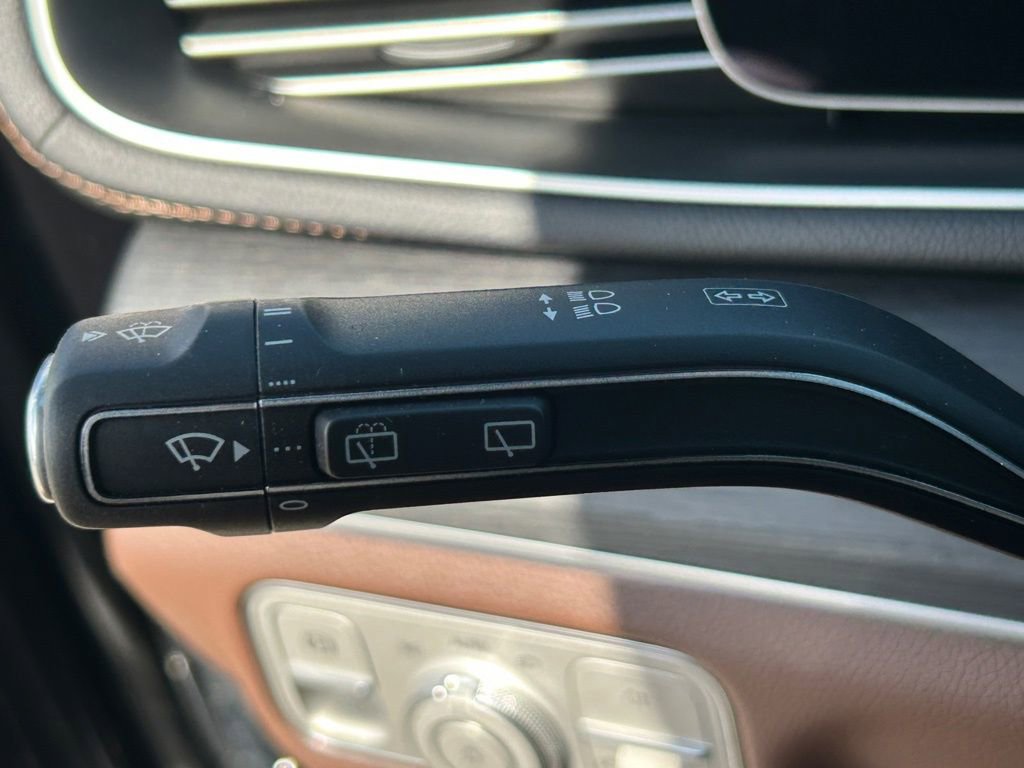 Used 2024 Mercedes-Benz GLS 450 4MATIC w/ AMG Line Exterior image 47