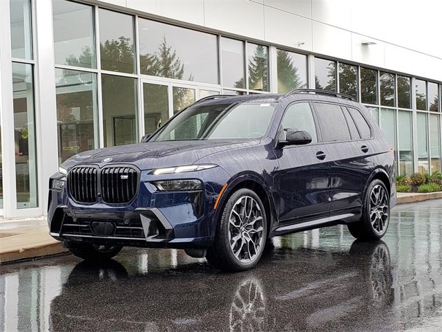 New 2026 BMW X7 M60i