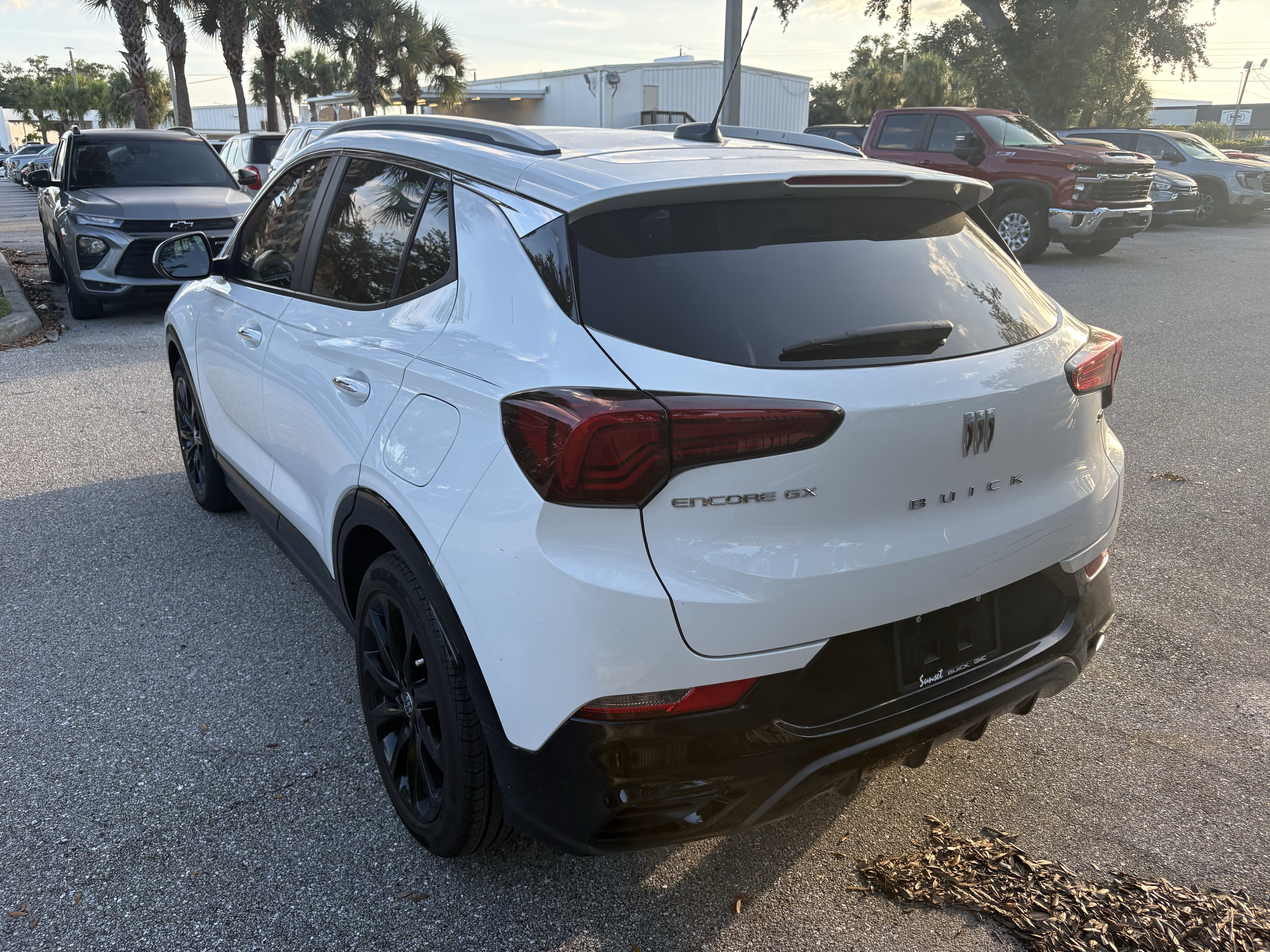 Certified 2024 Buick Encore GX Sport Touring w/ Experience Buick Package FWD image 5