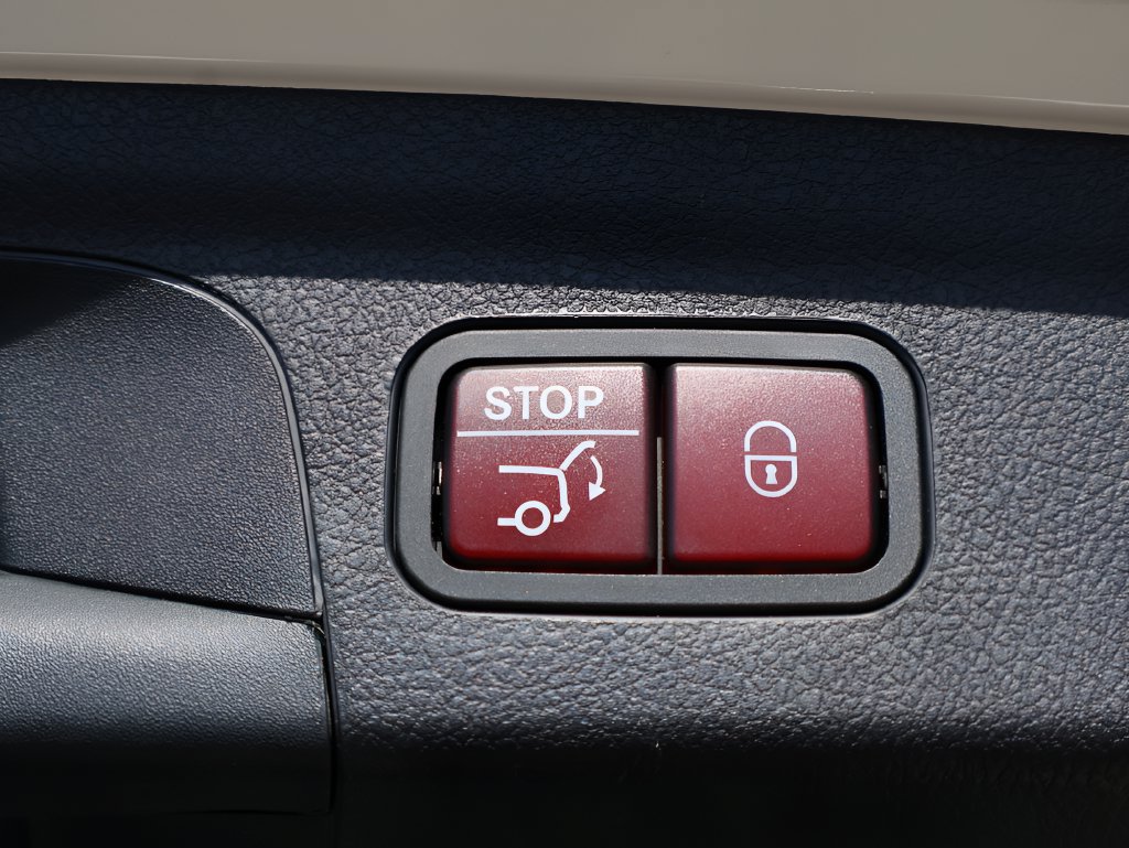 Certified 2022 Mercedes-Benz GLE 450 4MATIC image 18